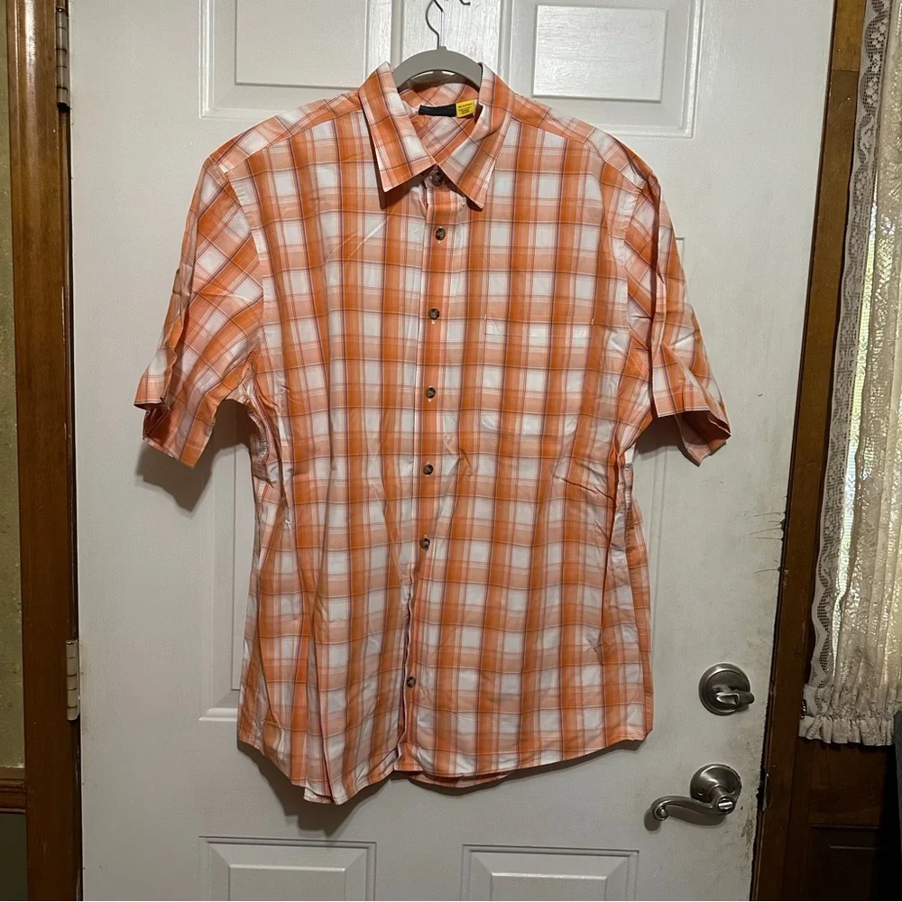Cabelas Shirt Mens XLT Short Sleeve Button Up Orange Plaid Outdoor Work Casual‎